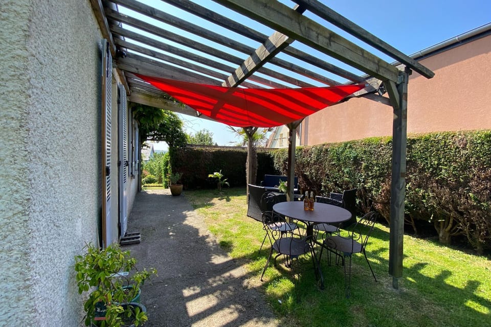 Holiday Home Exterior [summer]
