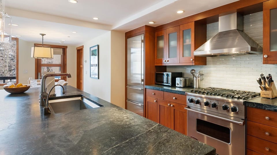 Kitchen, Main Level - Countertop with range and microwave