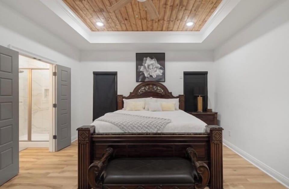 Kings bedroom 