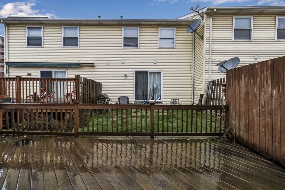 Rear Deck