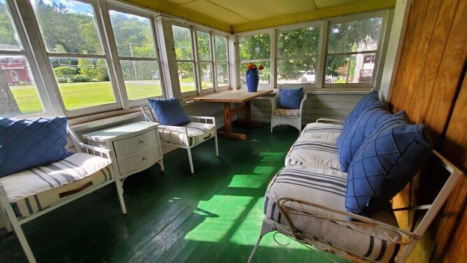 Seating For a Smoke or a Drink