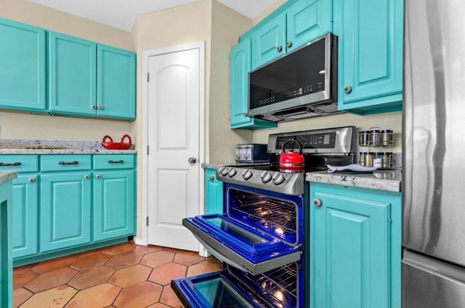 Fully Stocked Kitchen To Make a Feast. Wake Up To Tea or Coffee, Choice Of a Drip Coffee Maker Or Keurig