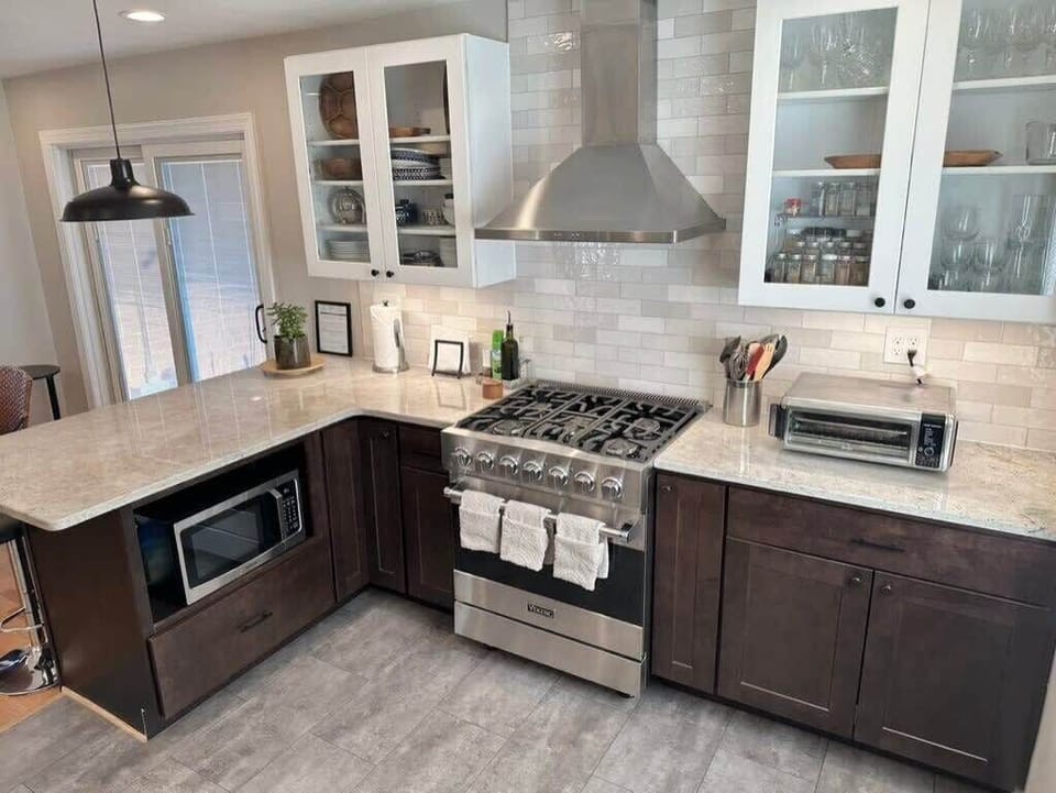 Kitchen is quipped with all the essentials!