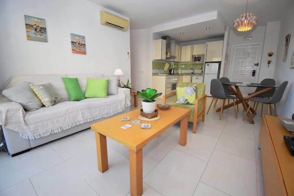 Lounge property management
