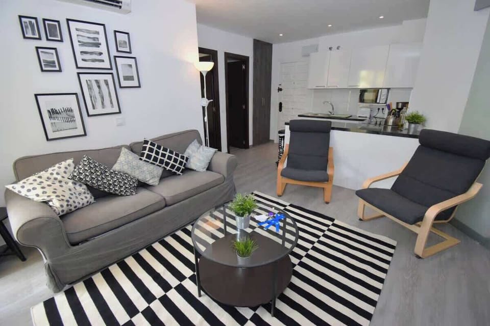 Lounge property management