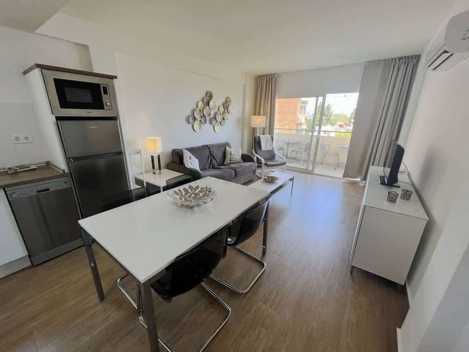 Dining room Holiday Rentals