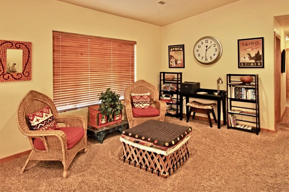 Sitting Area