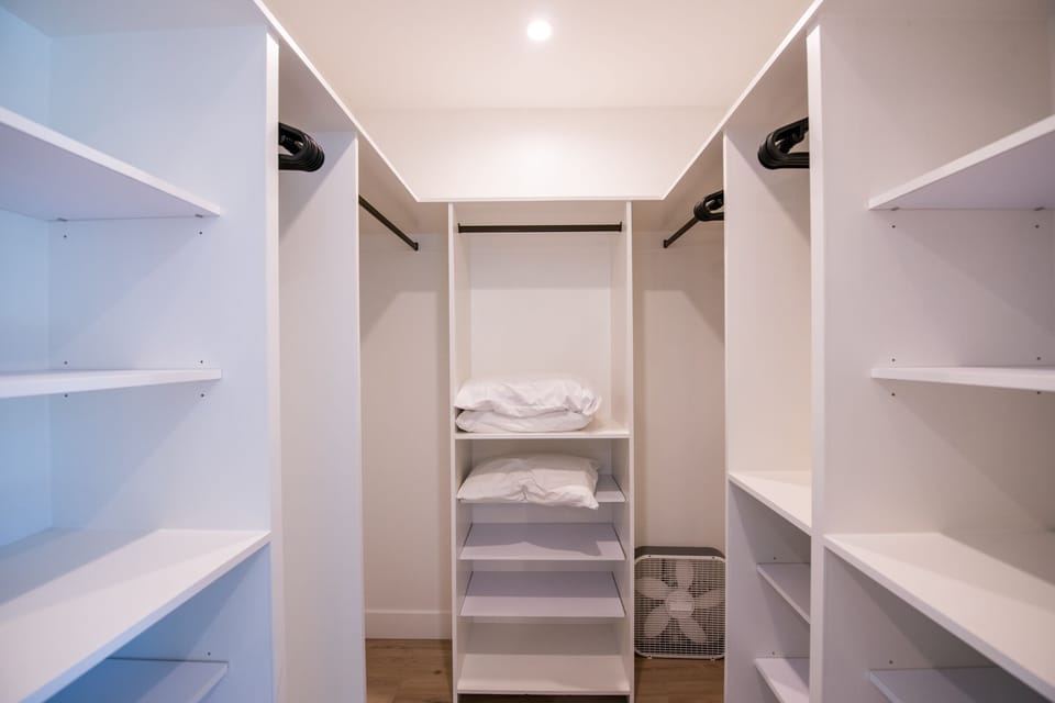 Primary Bedroom, 3rd floor -King