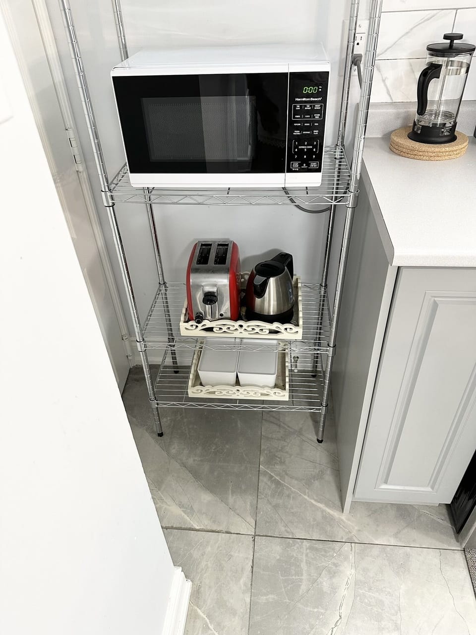 Microwave + toaster+kettle
Laundry pods