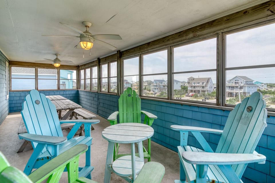 Top Level Screened in Porch