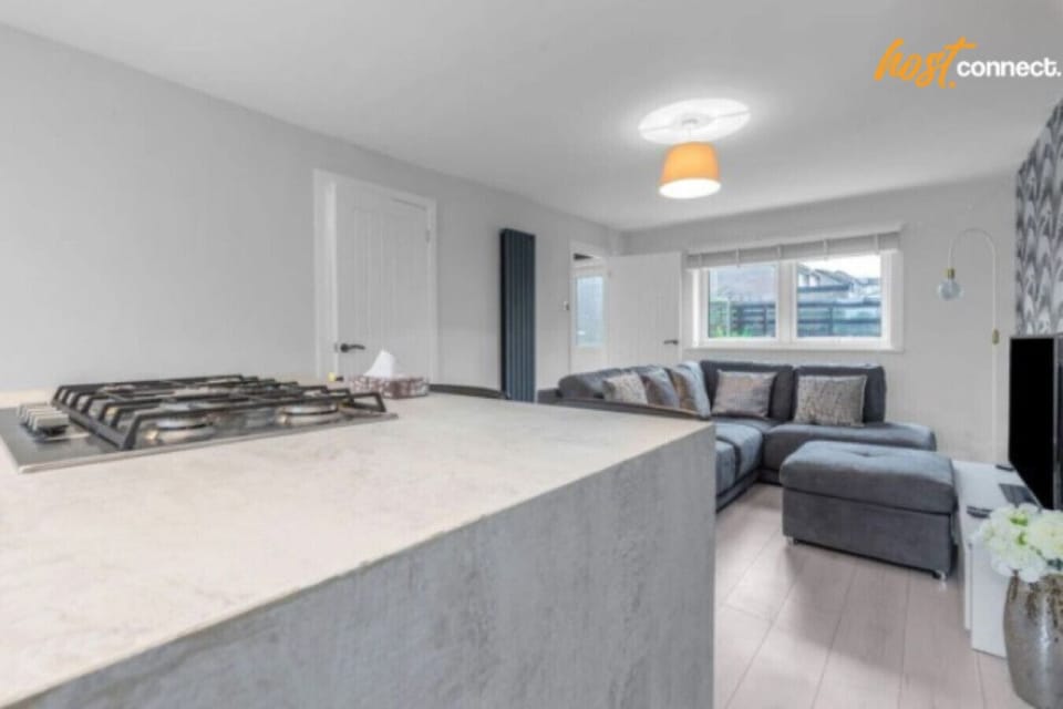 Enjoy watching you favorite movies while cooking!