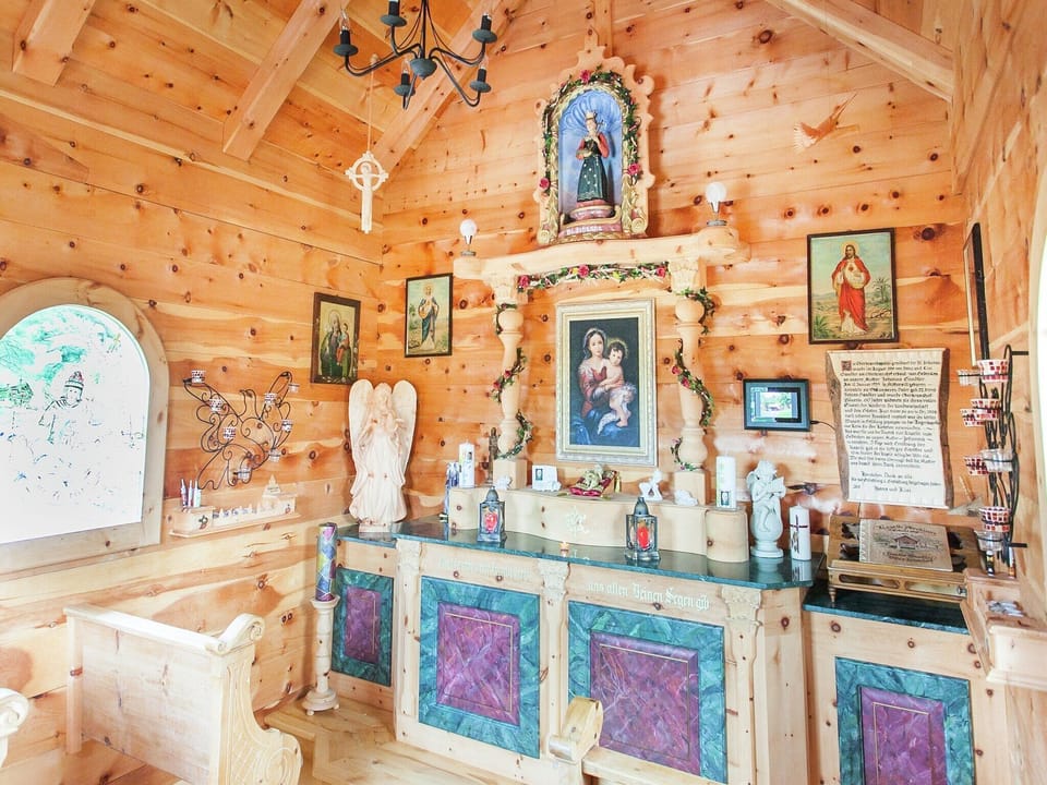 Immediate Surroundings [summer] (<1 km)