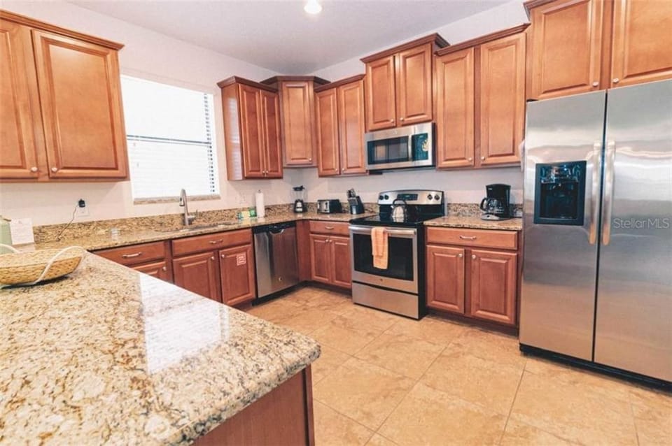 Fully equipped kitchen with quality equipment to create great meals