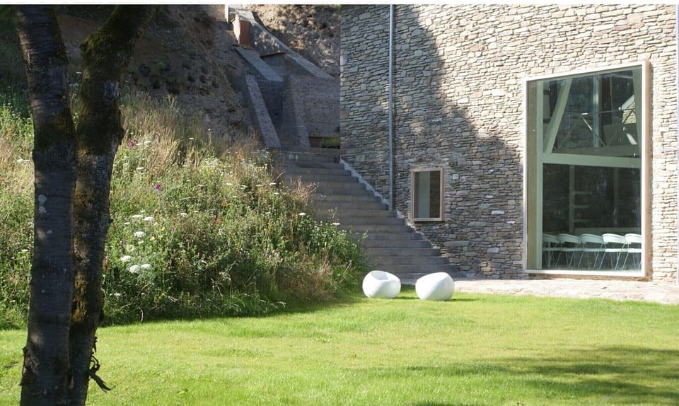 Entrance / Reception