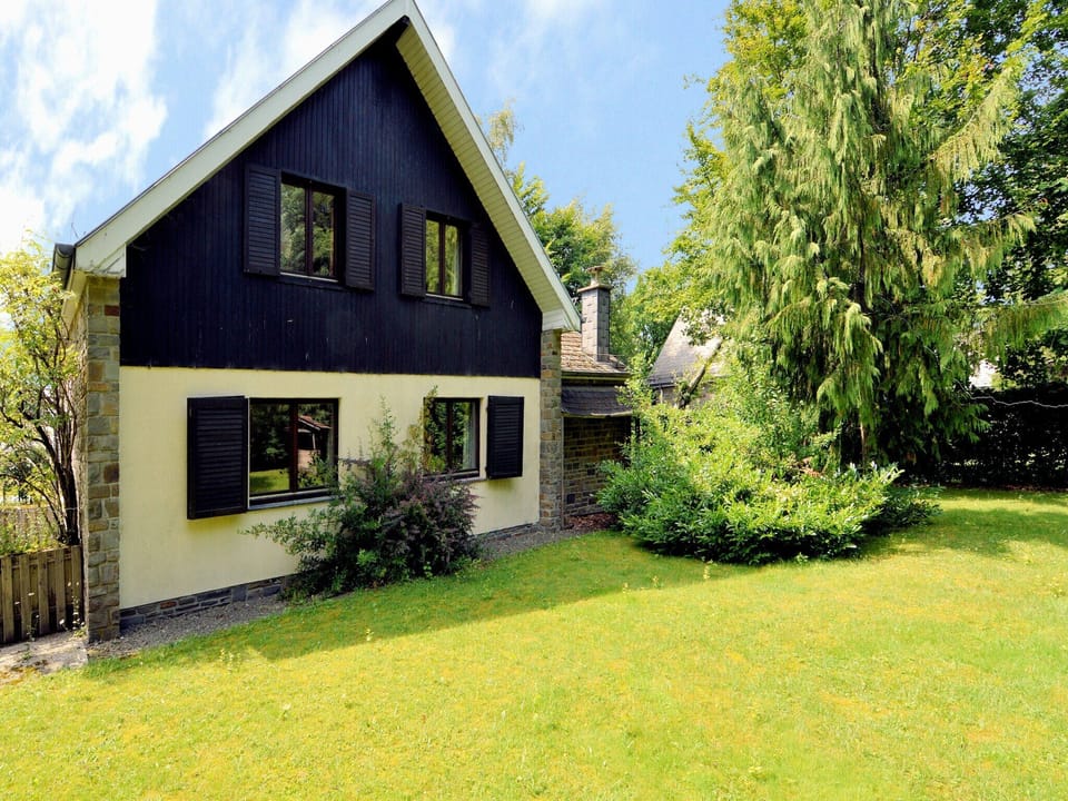 Holiday Home Exterior [summer]