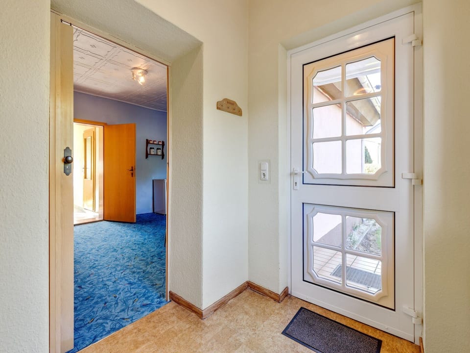 Entrance / Reception
