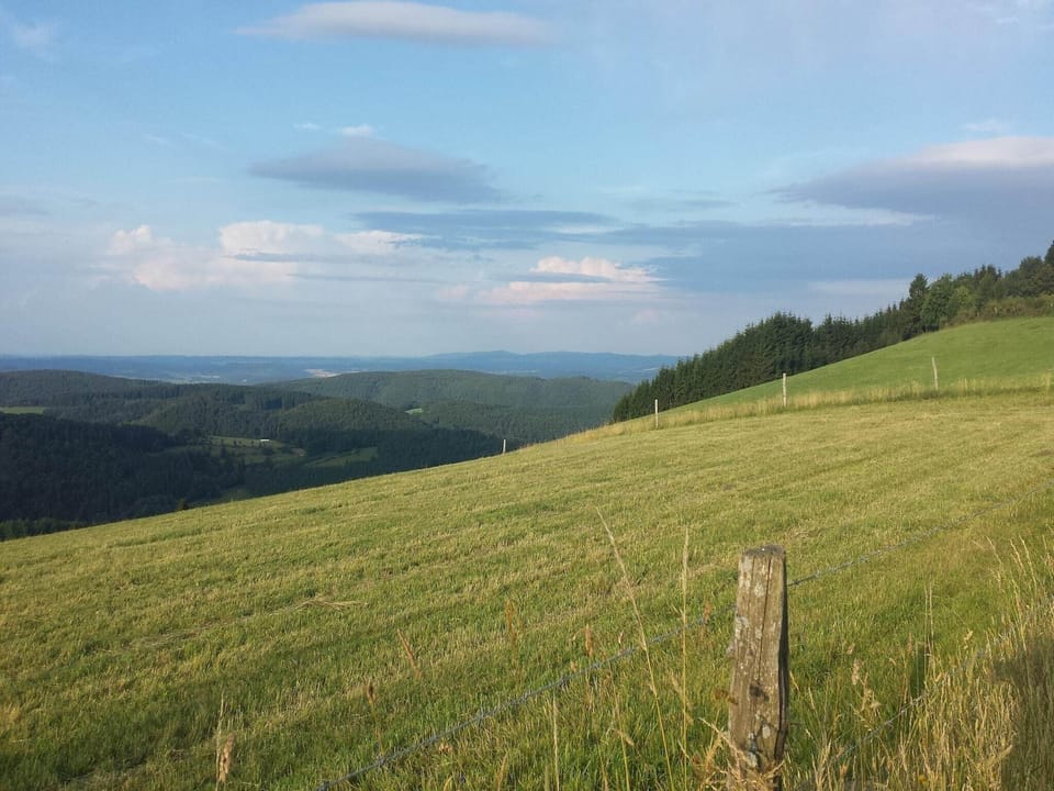 Surroundings [summer] (1-5 km)