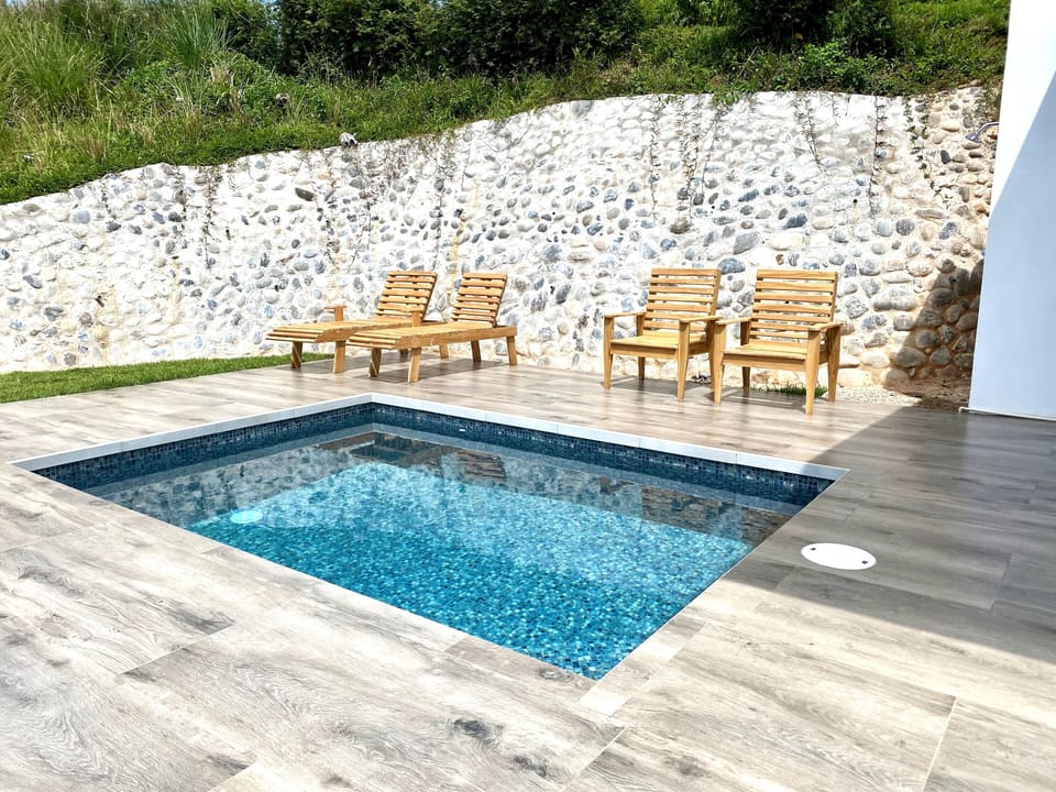 POOL CASA TOUCAN