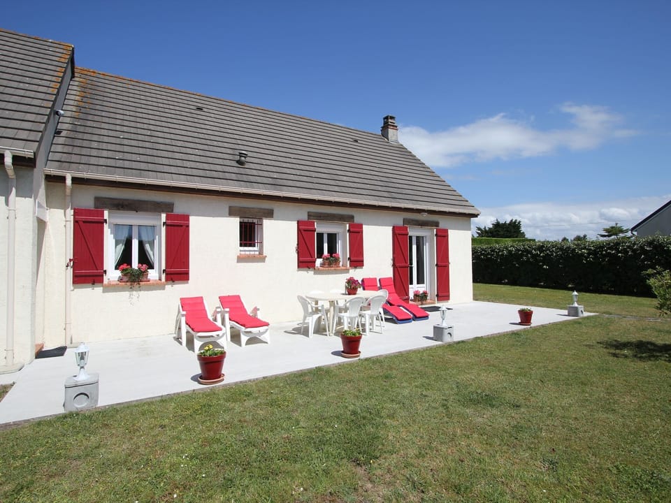 Holiday Home Exterior [summer]