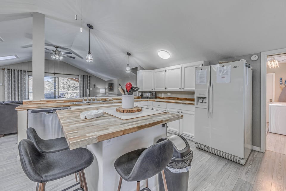 Kitchen | 2nd Floor