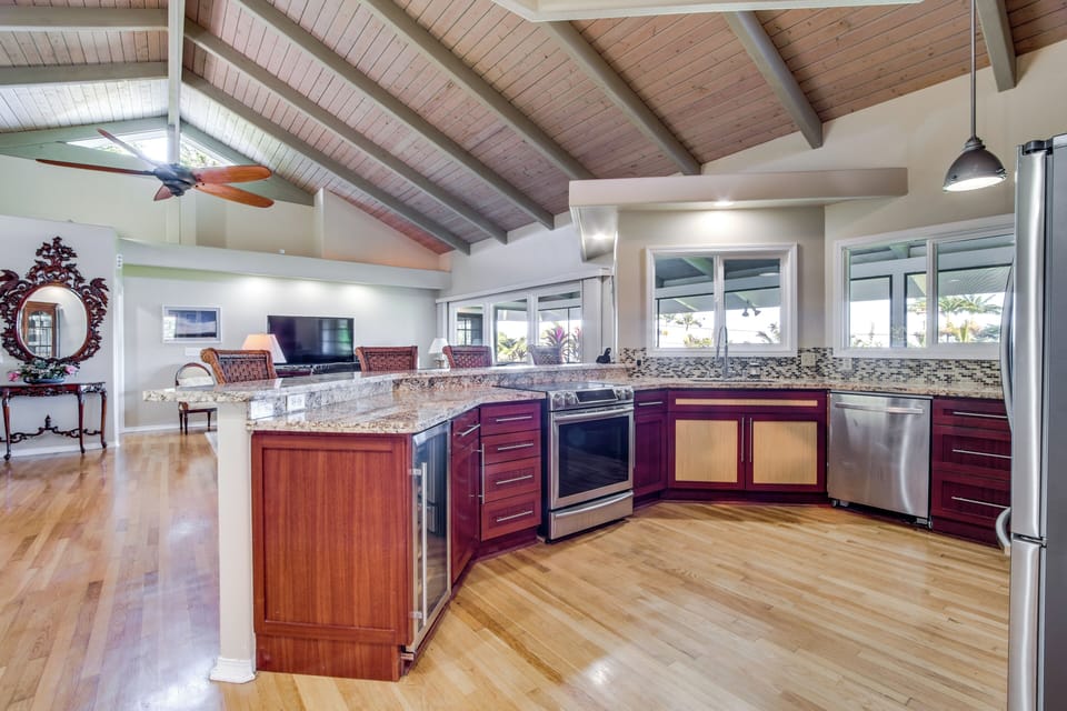 Kitchen | Microwave | Cooking Basics | Drip Coffee Maker | Dishware & Flatware