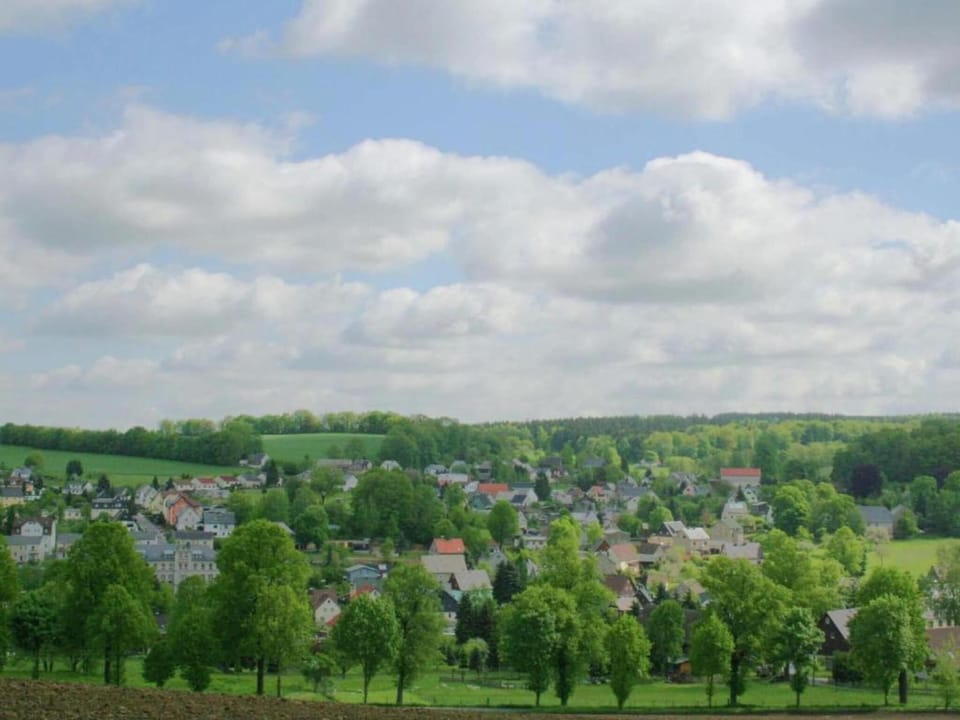 Region [summer] (>5 km)