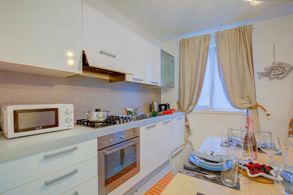 Kitchen and dining area