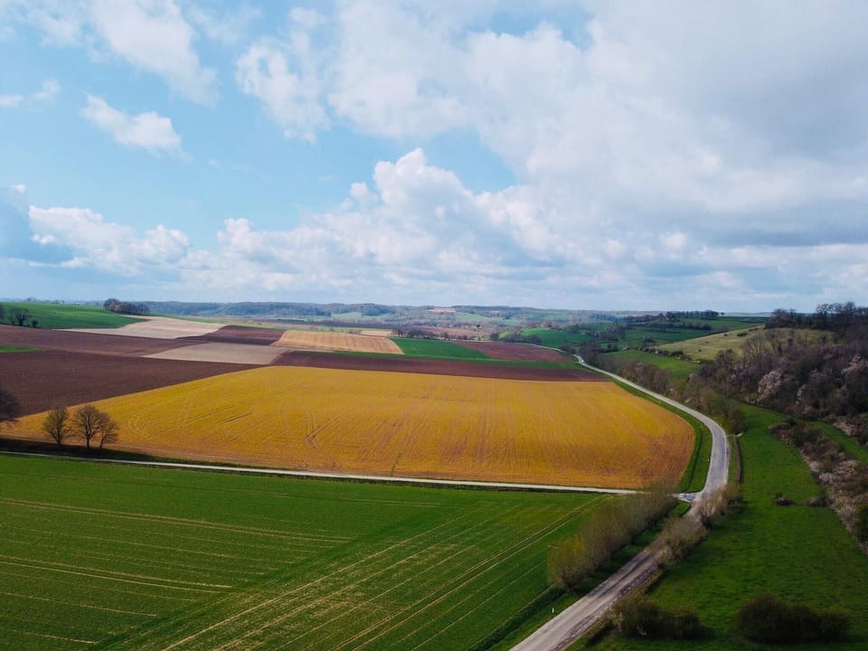 Surroundings [summer] (1-5 km)