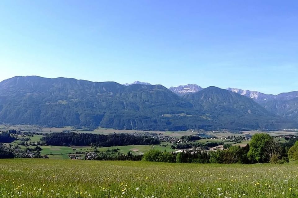 Surroundings [summer] (1-5 km)