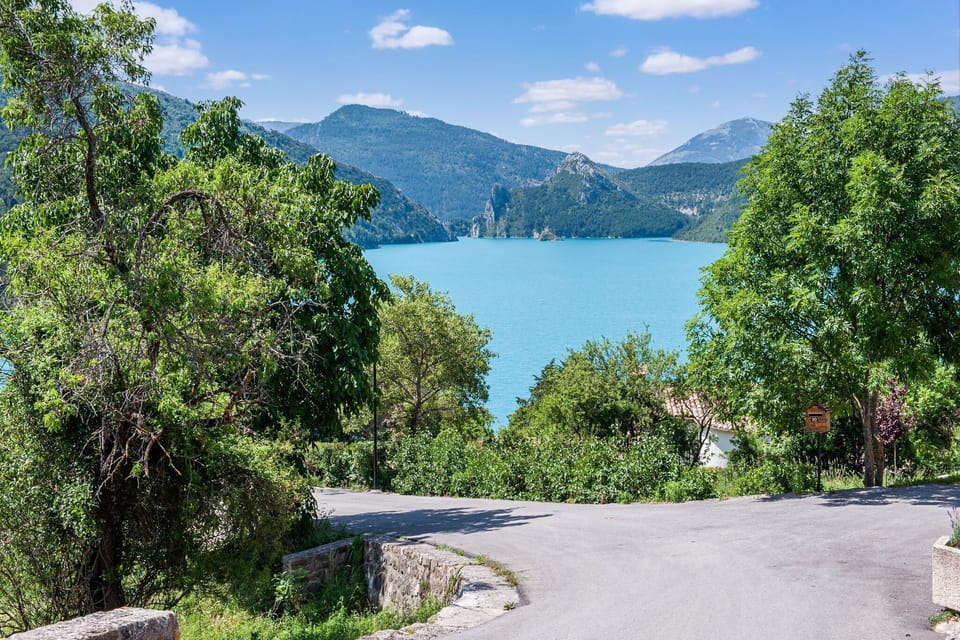 Region [summer] (>5 km)