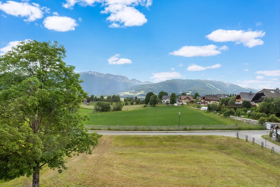 Immediate Surroundings [summer] (<1 km)