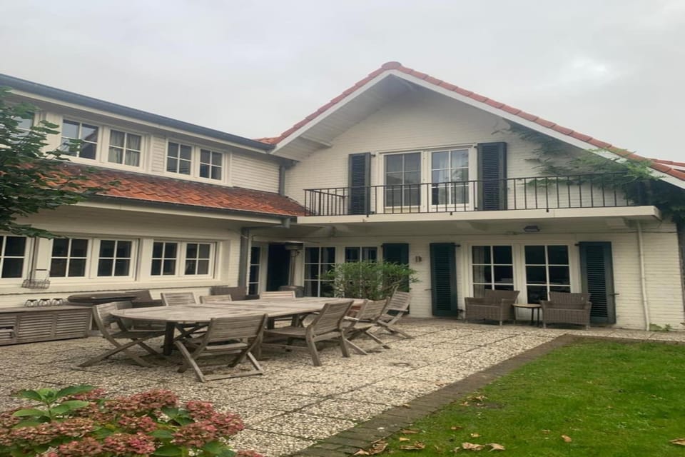 Holiday Home Exterior [summer]