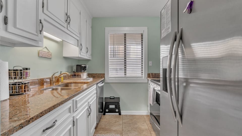 Indoors, Kitchen, Sink, Home Decor, Sink Faucet
