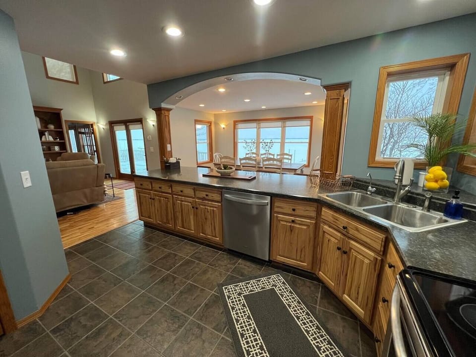 This kitchen is the perfect size to cook all the meals for you and your family/friends. 