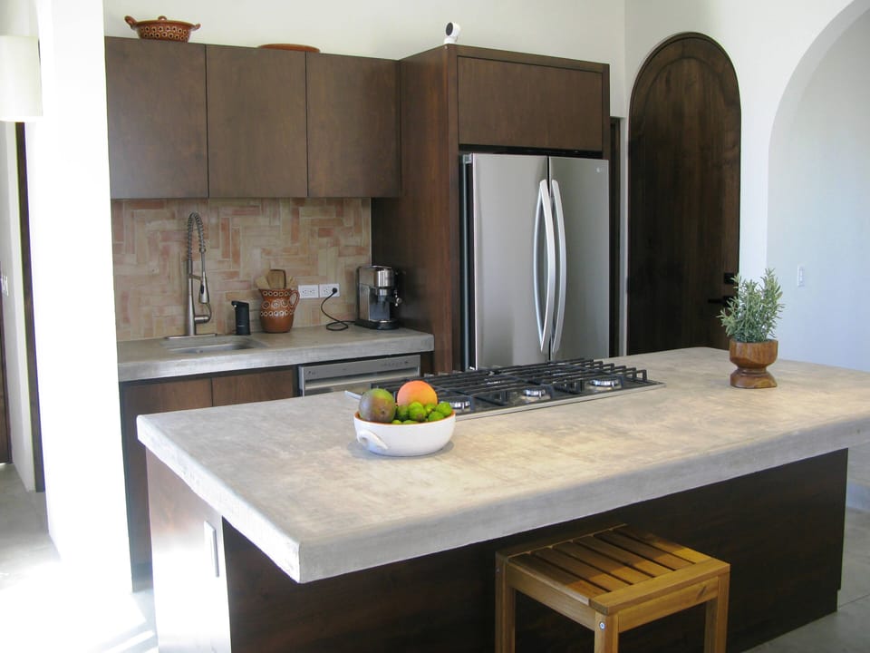 Gourmet kitchen
