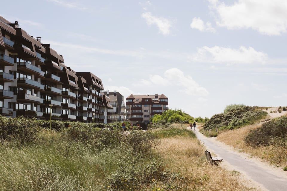Immediate Surroundings [summer] (<1 km)