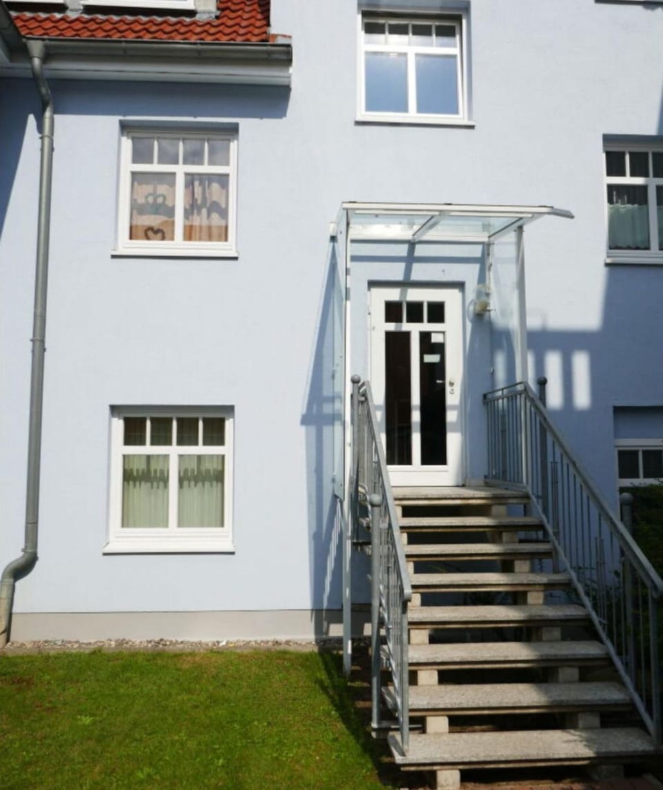 Entrance / Reception