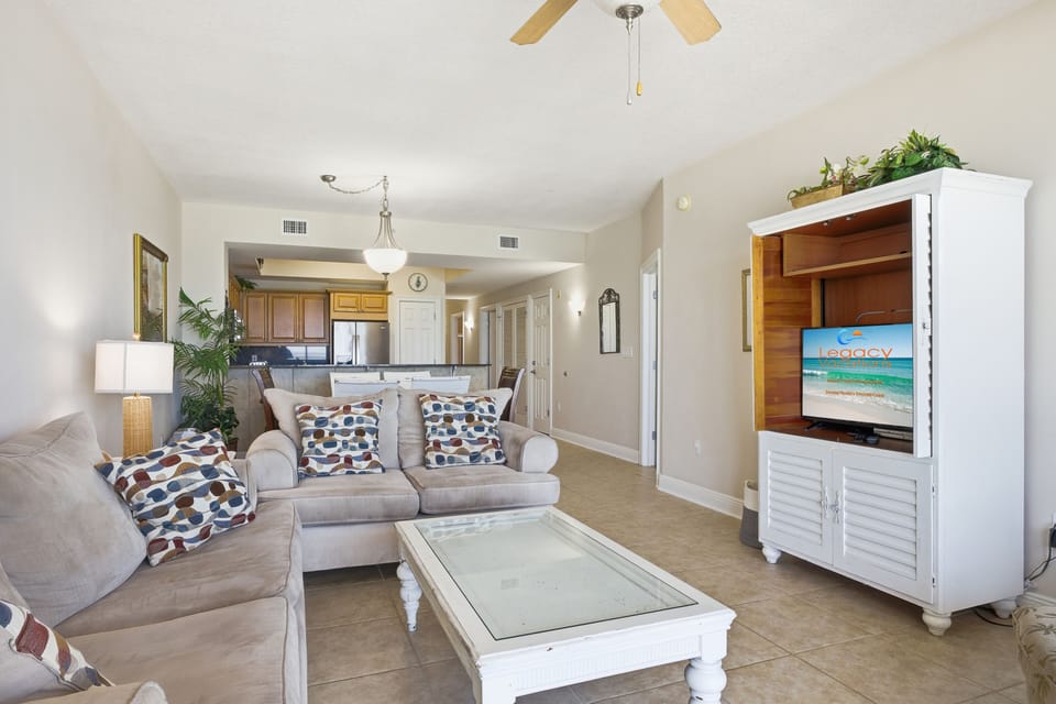 Summer Place #603 Living Room