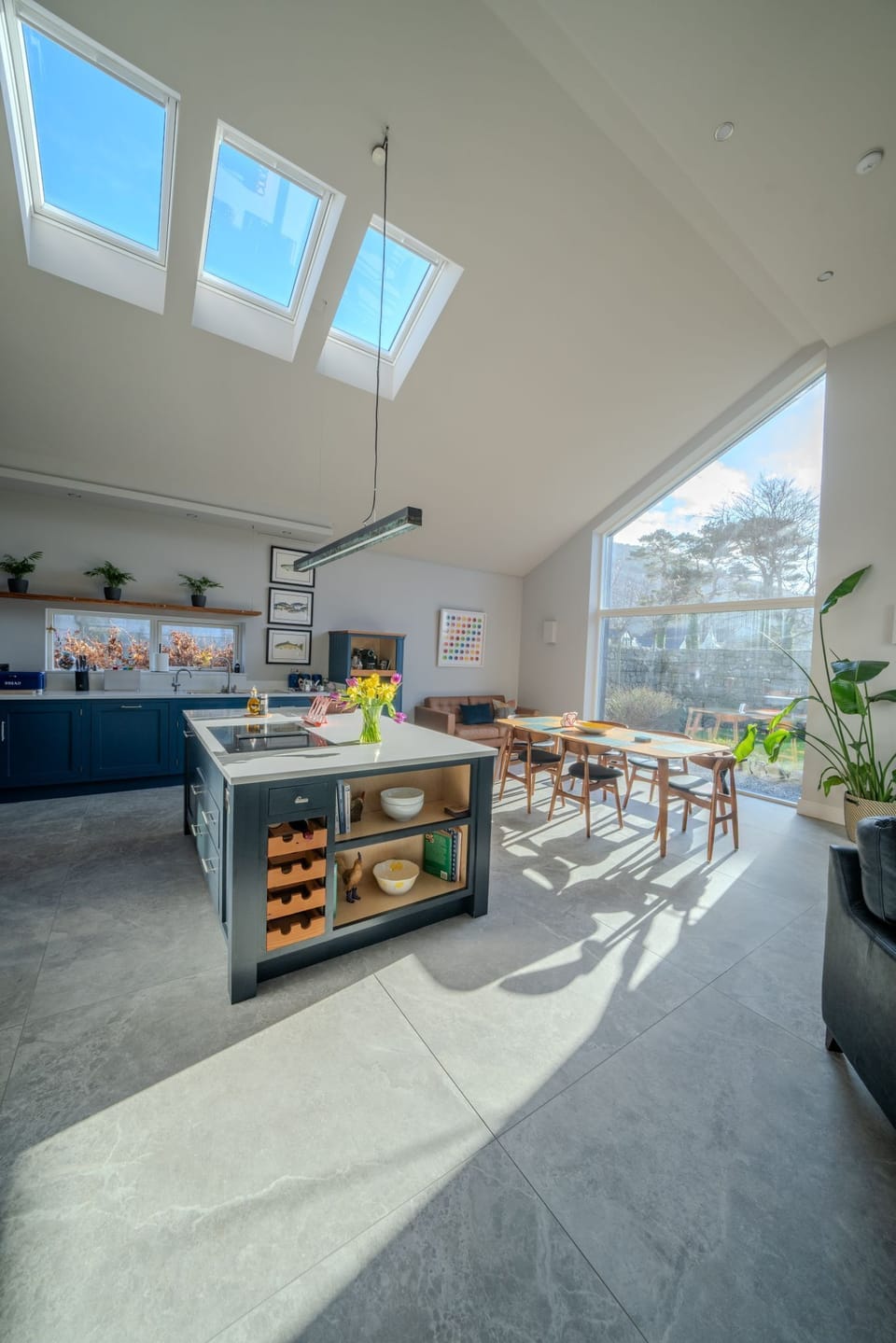 kitchen/dining