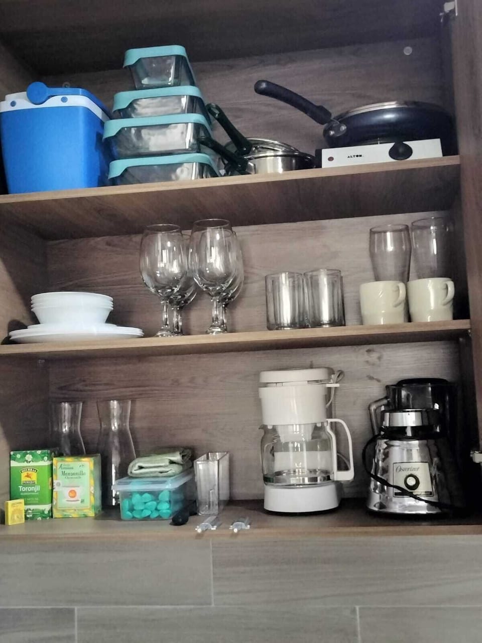Kitchen appliances available to make your stay more comfortable