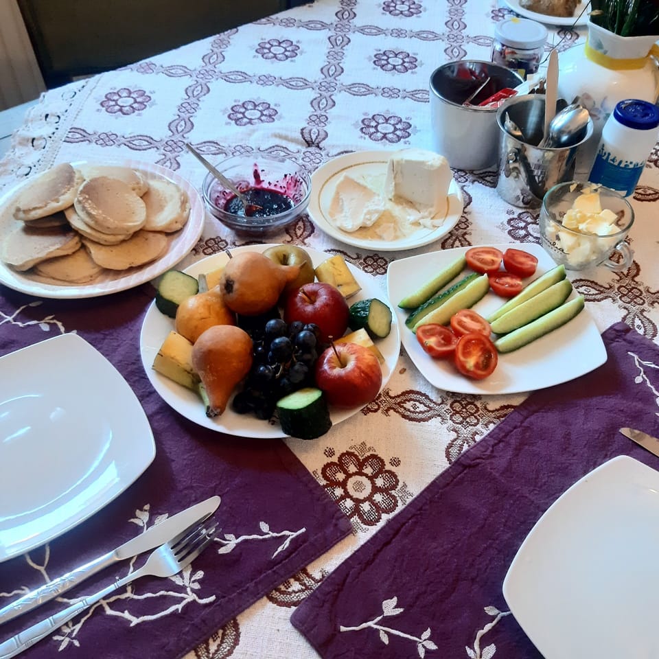Breakfast meal