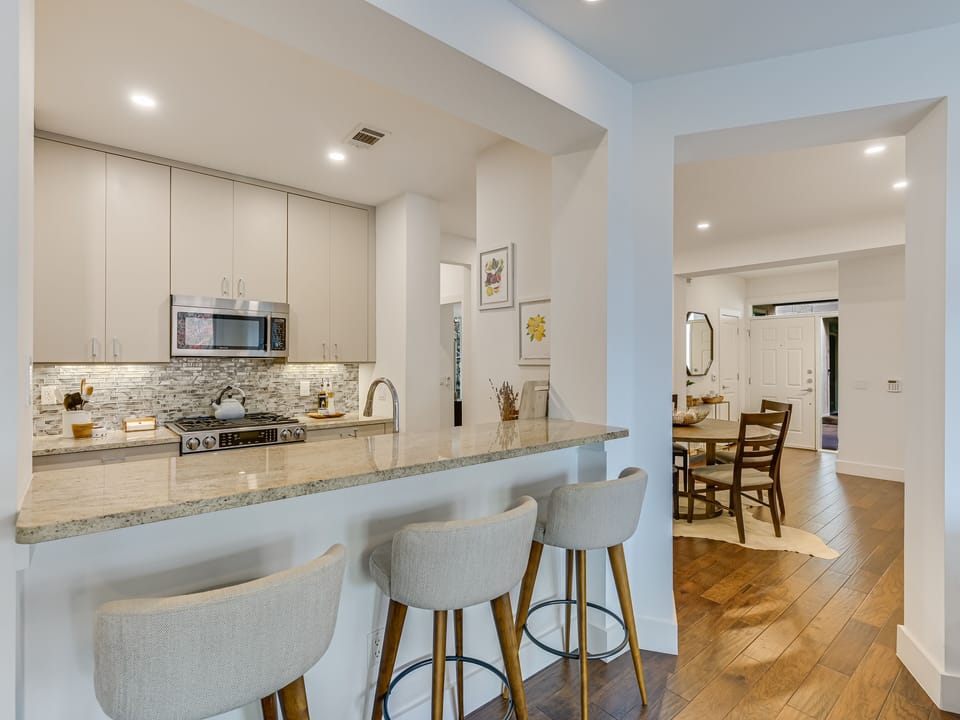 Kitchen Bar