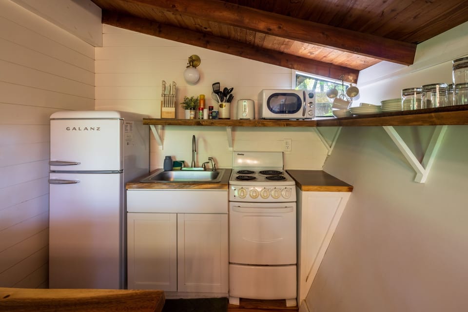 Cook up a feast in a fully equipped modern kitchen