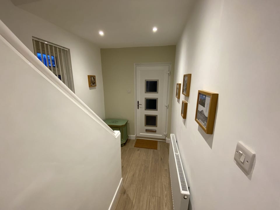 Hallway - local theme trail (2)