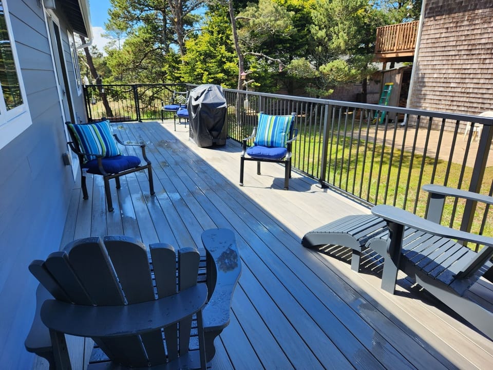 Back Deck with Gas BBQ and Additional Seating