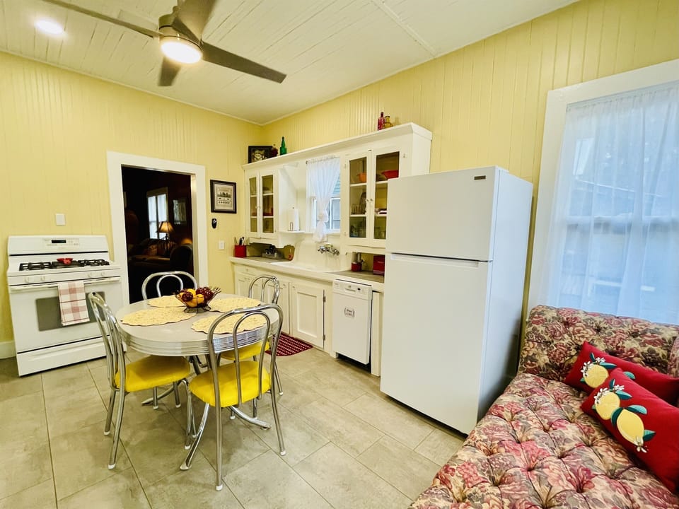 Fully Stocked Kitchen