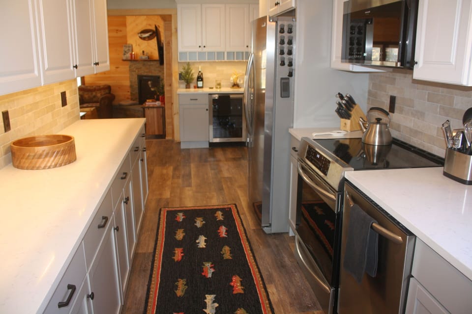 Full kitchen has all of the equipment you need for a feast!