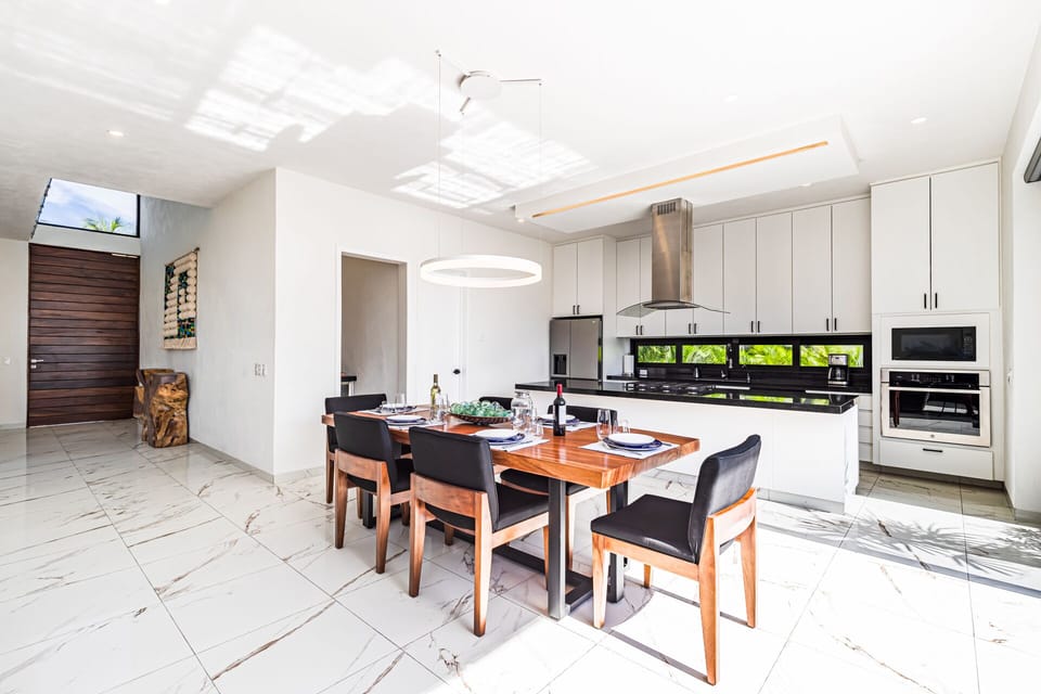 Open Main Floor