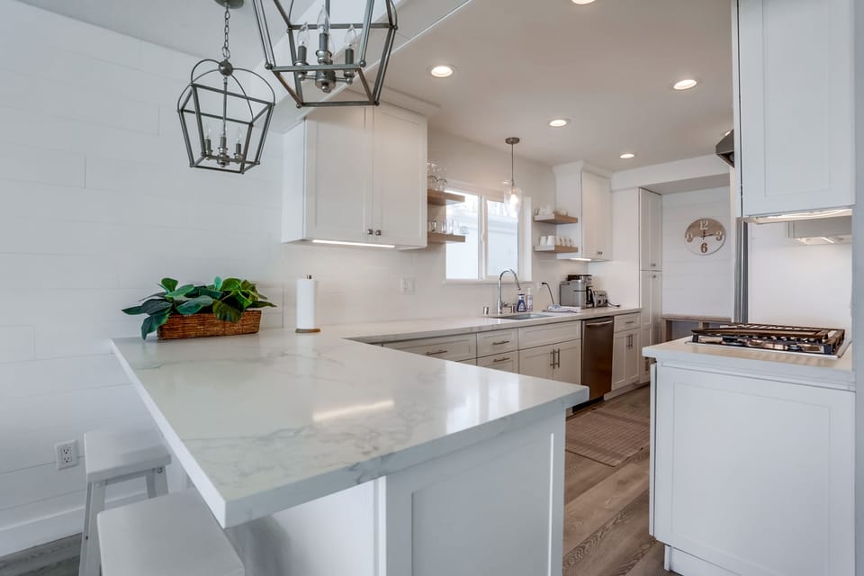 Kitchen unit C