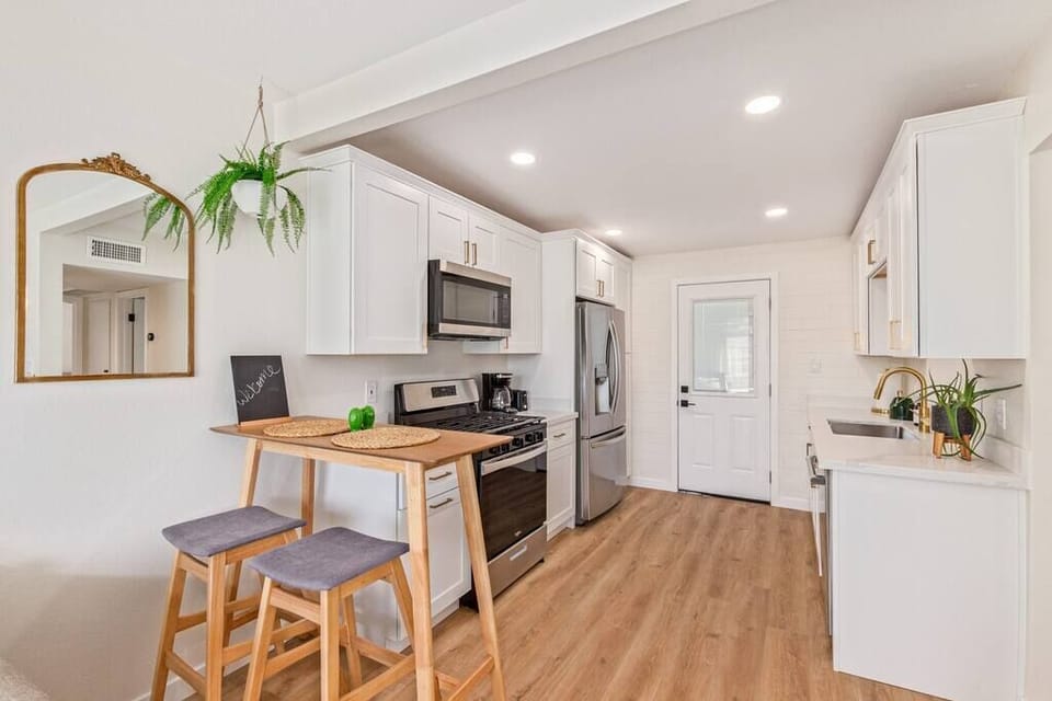 Kitchen #1 

